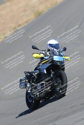 media/Nov-12-2023-Classic Track Days (Sun) [[11f17acb81]]/Group 3/session 2 turn 9/